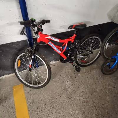 Supercycle Vice 24 Mountain bike In excellent condition Kick stand Cash only pickup only Available i...
