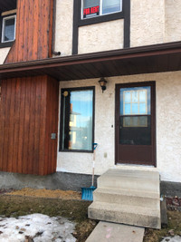 Edson Ab Condo For Rent Avail June 1