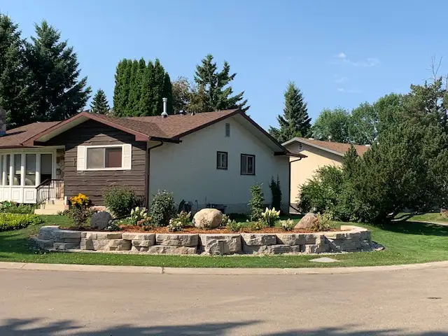 Landscaping Stony plain, Parkland , Lac St Anne& Sturgeon County in Other in St. Albert - Image 5