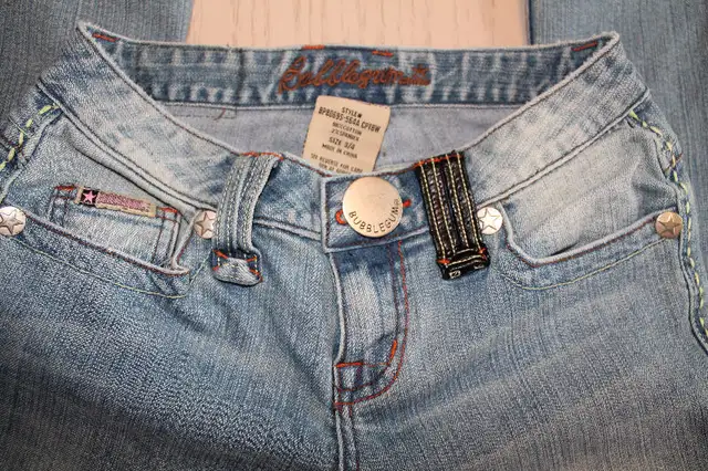 Size 3 jeans both for $35 in Women's - Bottoms in Oshawa / Durham Region - Image 9