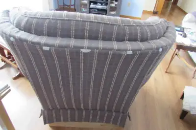 comfy relaxing chair, View more