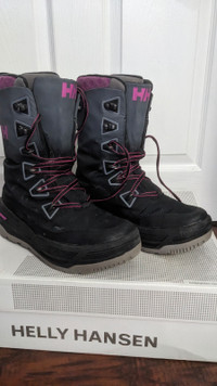 Helly Hansen Winter Boots - Women's Size 7US