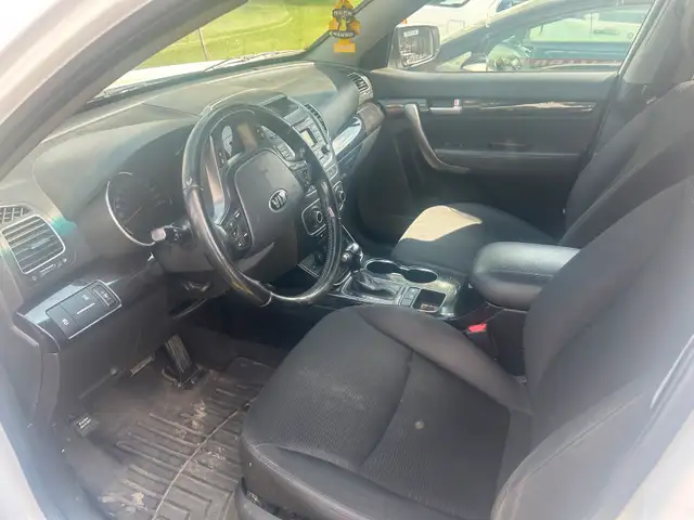 2015 Kia sorento62863708799873124