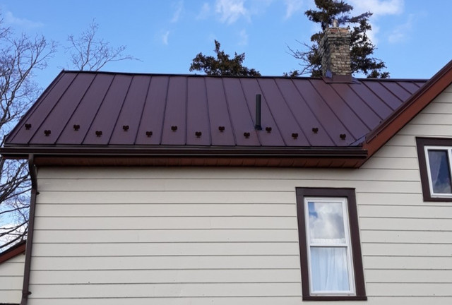 Discounted Metal Roofing Material $1.75/sf in Roofing in Stratford
