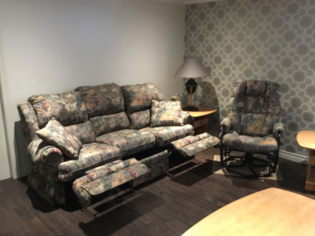 Mobilier de salon dans Sofas et futons  à Laval/Rive Nord - Image 2