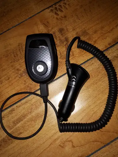 Motorola T305 Bluetooth Portable Car Speaker, View more
