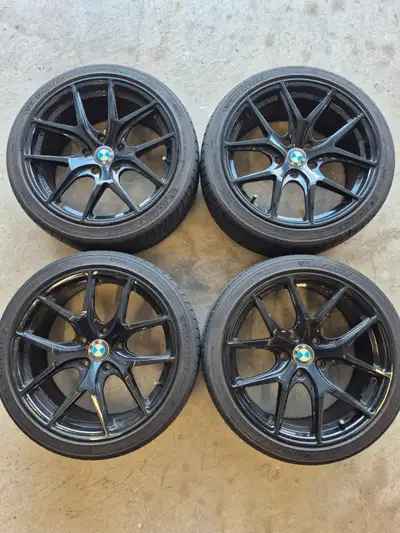 Square set of black FAST FC04 wheels for BMW, 5x120, 18x8, 40mm offset. Michelin Pilot Sport All Sea...