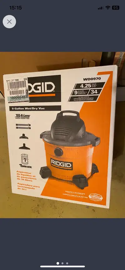 Ridgid 9 Gal wet/dry vac, View more
