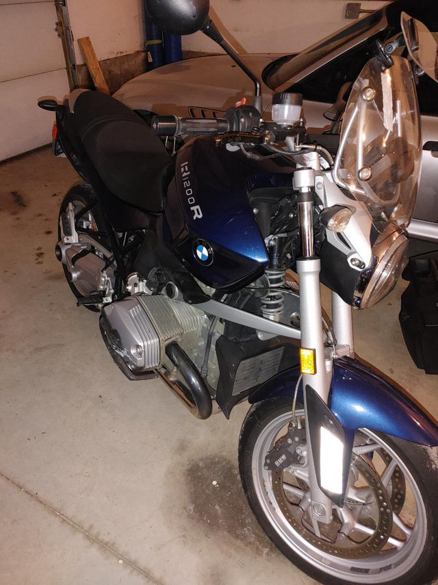 2010 BMW R1200R in Sport Touring in Ottawa - Image 2