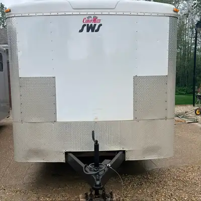 2013 Cargo mate Enclosed trailer 8.5' x 16', 5000lb axels, ramp door size 77" high x 89" wide . Grea...