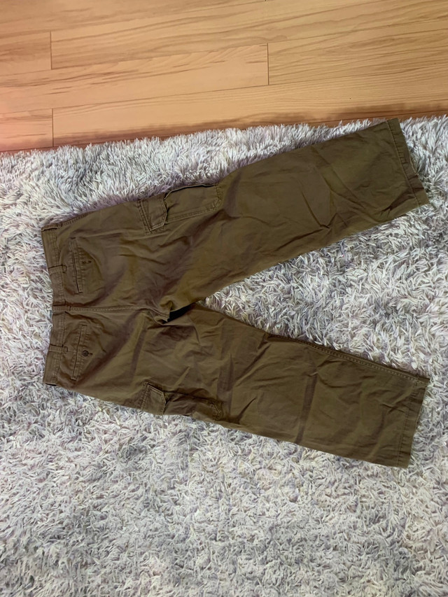 Old Navy Cargos in Other in Gatineau - Image 2