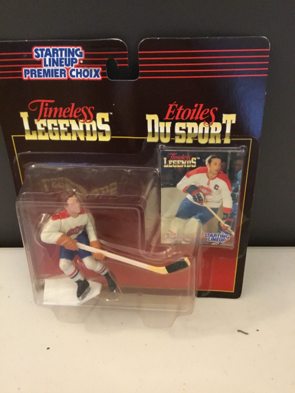 Kenner Starting Lineup Hockey Timeless Legends in Arts & Collectibles in Peterborough - Image 3