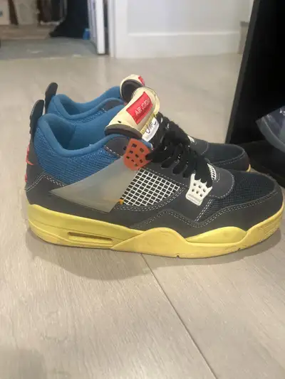 Jordan 4 off noir , View more