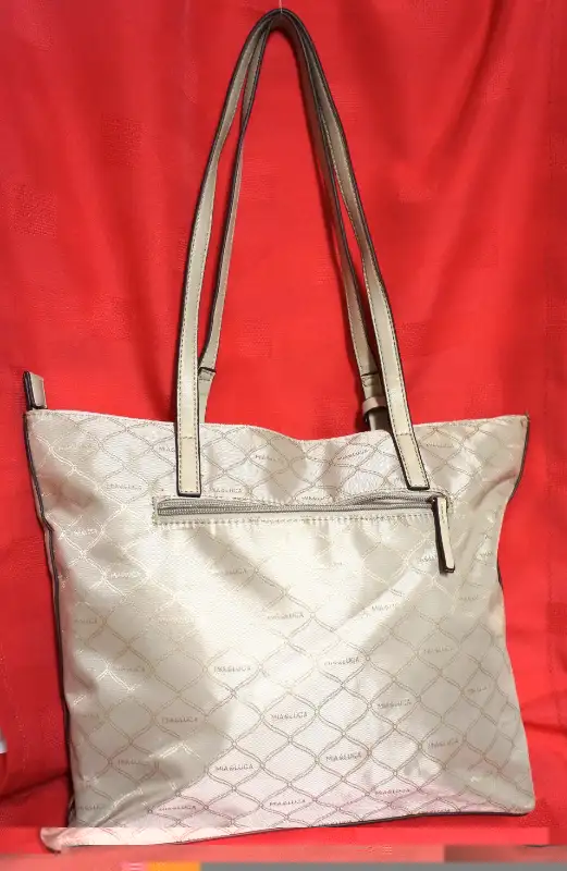 BRAND NEW. Bentley Leathers, Mia & Luca Women's Bag in Women's - Bags & Wallets in Ottawa - Image 5