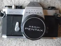 Pentax Spotmatic 35mm camera with lenses/ tripod etc