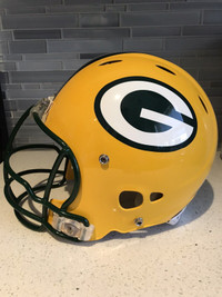 Authentic Green Bay Packers Riddell Revolution Football Helmet