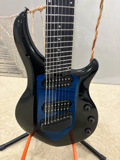 Ernie ball Majesty 8, View more