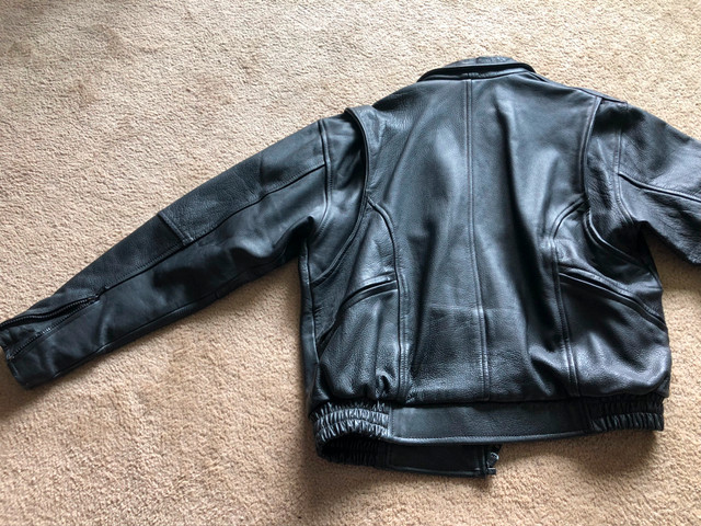 Leather Motorcycle Jacket in Other in Sault Ste. Marie - Image 2
