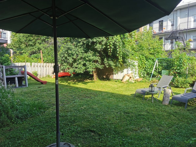 6 ½ Apt (3 bed, 1 bath) 1 minutes by foot from Metro Charlevoix — photo 1