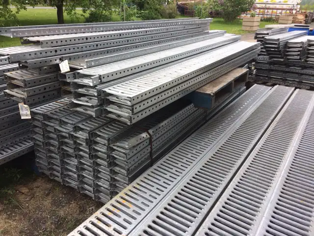 rampe en acier galvanisé in Other in Drummondville - Image 10