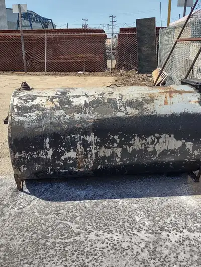 Used oil holding tank 260 gallon.