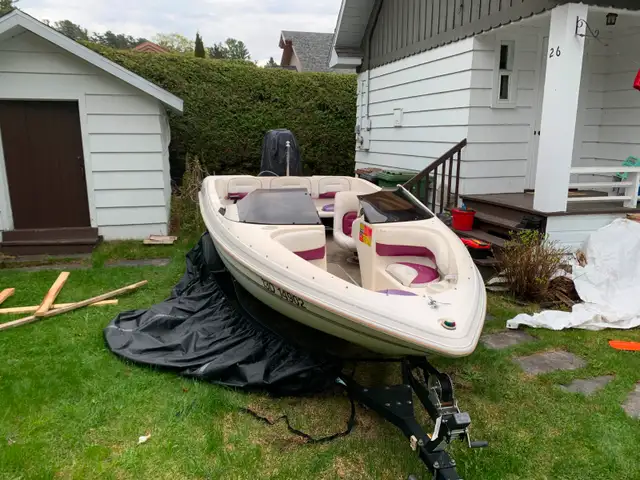 Bateau 1997 Glastron GS160 BowRider avec moteur Mercury 115 in Powerboats & Motorboats in Québec City - Image 9