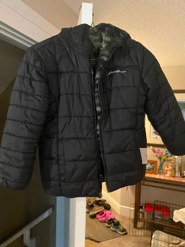 Kids Reversible Jackets in Kids & Youth in St. Albert - Image 4