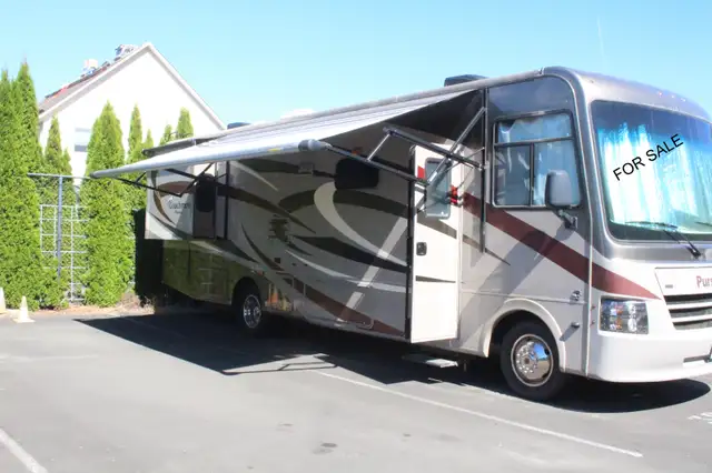 2015 Coachmen Pursuit in RVs & Motorhomes in Chilliwack - Image 2