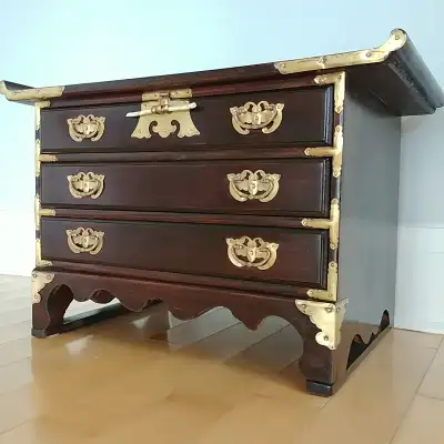 In perfect condition. 3 functional drawers Handmade in Korea Antique, likely from early or mid-20th...