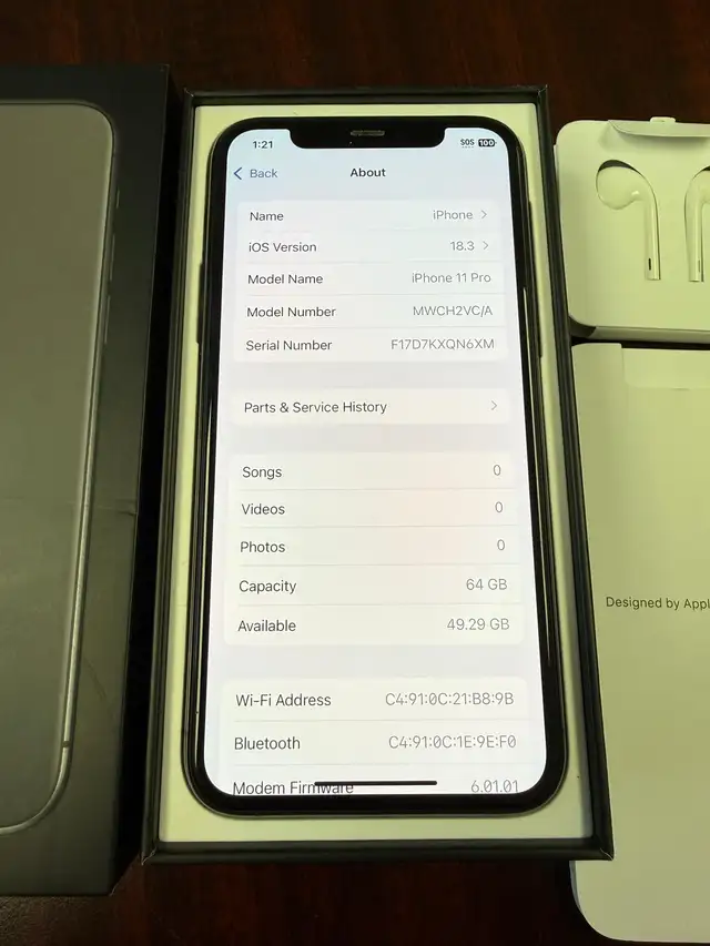 iPhone 11 Pro *Mint condition*548862434738841602