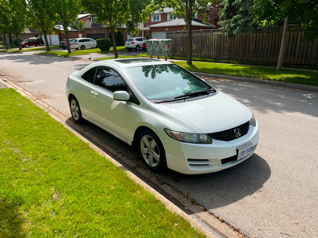 Honda Civic Coupe in Cars & Trucks in Oakville / Halton Region