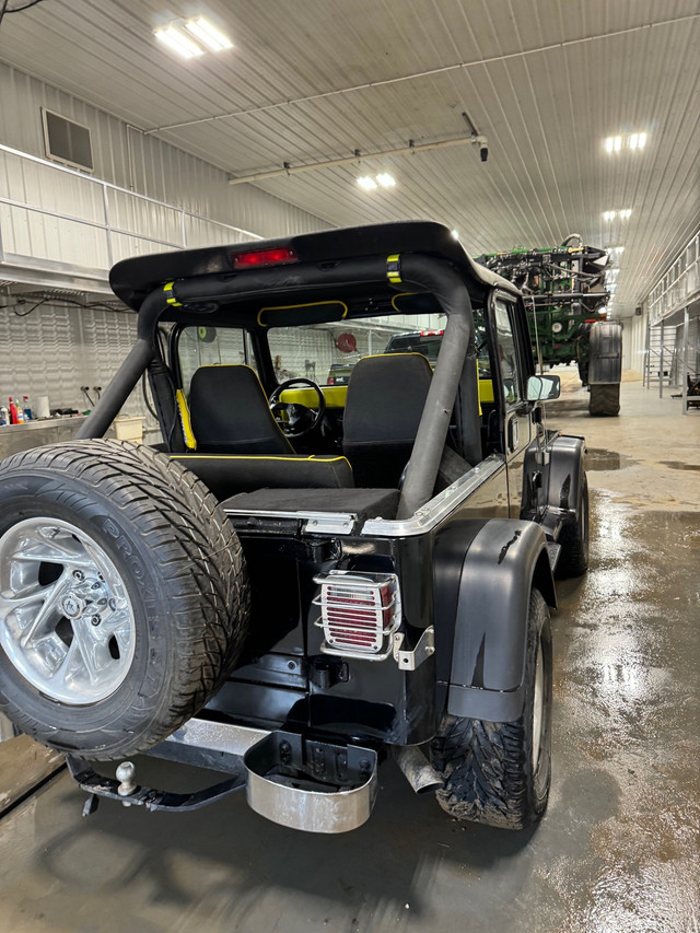 1988 jeep 5.0  in Cars & Trucks in Grande Prairie - Image 4