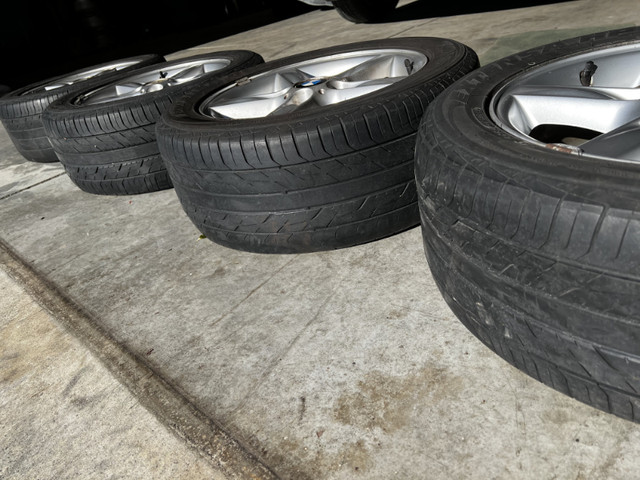 BMW 5 spoke alloy wheels, nice condition in Tires & Rims in Leamington - Image 4