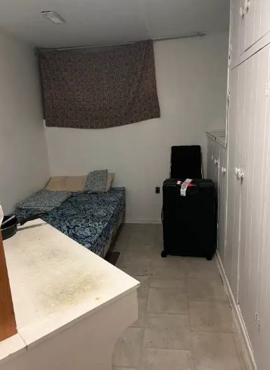A Cozy Furnished room All-inclusive Leslie & Finch area 1 bus to in Short Term Rentals in City of Toronto - Image 13