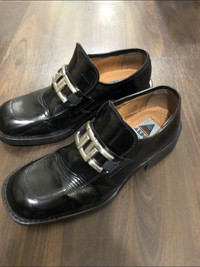 Men’s retro shoes
