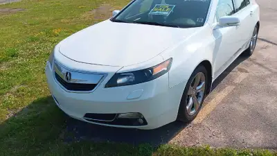 AWD Vehicle. Has every option available, has new tires, new timing belt, waterpump. Car is inspected...