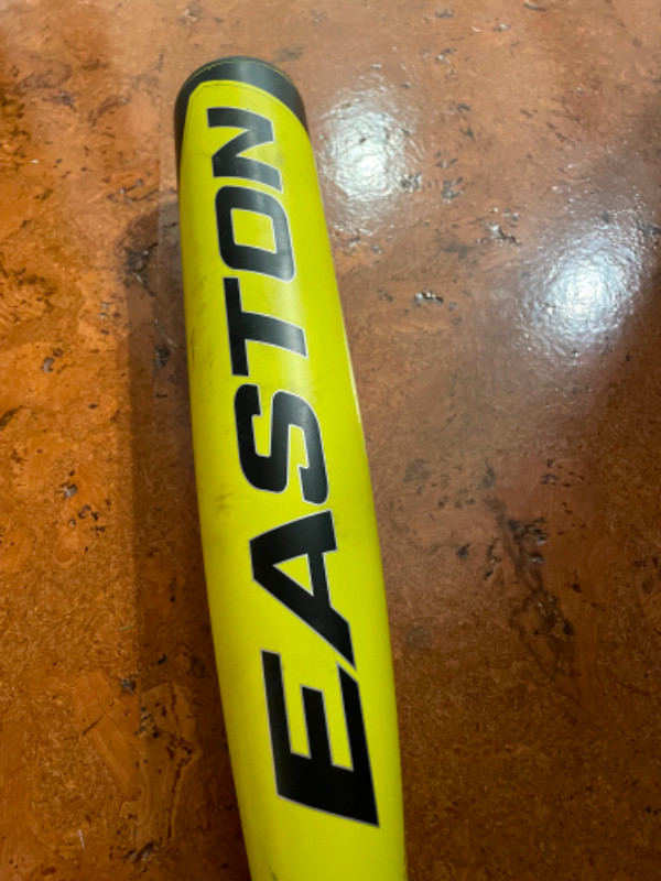 Easton ADV360 Youth Baseball Bat in Baseball & Softball in Oakville / Halton Region - Image 3