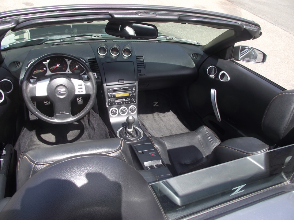 Nissan 350Z 2004 photo 4