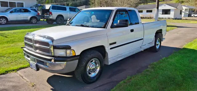 2001 Dodge Ram 2500 Laramie/SLT Diesel 2WD