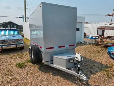 This Easy Work 4808 dump trailer has a 4' x 8' bed, a 16" side panel. The trailer comes with a singl...