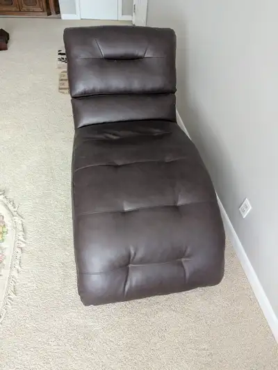 Sofa Chair for Sale. The chair was bought from The Brick. The chair is in great shape and the hardly...