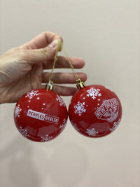 NBA New Orleans 2015 Christmas Ornaments set of 2 gift