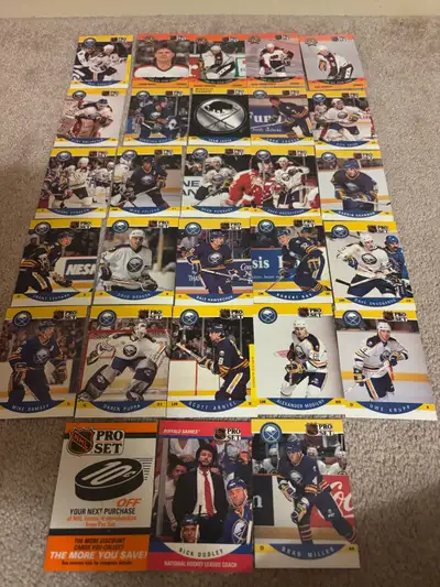 1990 Pro Set! Excellent Hockey Legends: Dale Hawerchuk These come with extra cards with the Trophy W...
