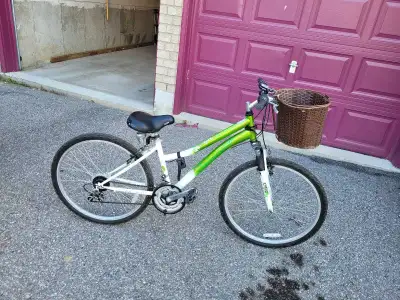 REDUCED ...Ladies bike, rarely used, excellent condition, View more