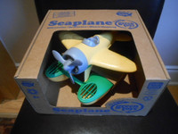 Green Toys Floating Seaplane Toy; BPA Free; New, Boxed
