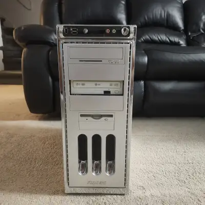 Windows 7, 8GB ram, Quad Core CPU, 660 GB Desktop Computer, View more