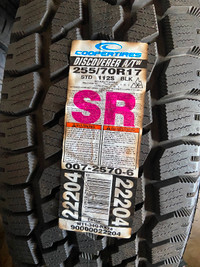 - NEW-   COOPER DISCOVERER  A/Tw  TIRE