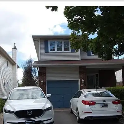 One master with Full 3 piece bathroom shower and jacuzzi bath, walk-in closet, shared kitchen and ma...