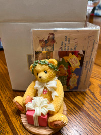 CHerished Teddies Margy (avon exclusive) 1998 Wrapping Up Joy