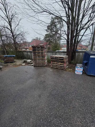 Pallets for free, View more